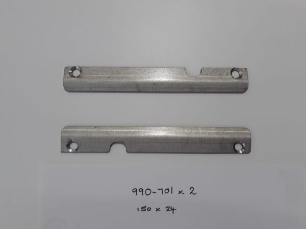 990 701x2 1.jpg