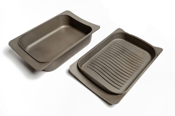 ESSE Cast Iron Casserole Dish with Griddle Lid.jpg
