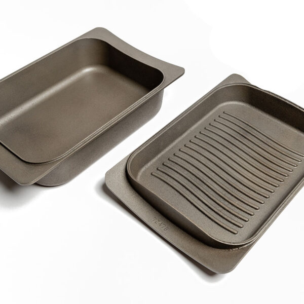 ESSE Cast Iron Casserole Dish with Griddle Lid.jpg